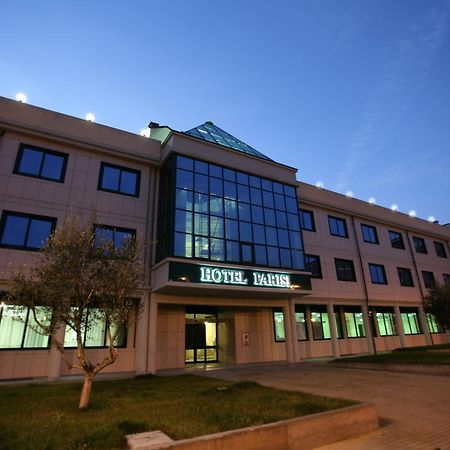Hotel Parisi Nichelino Bagian luar foto