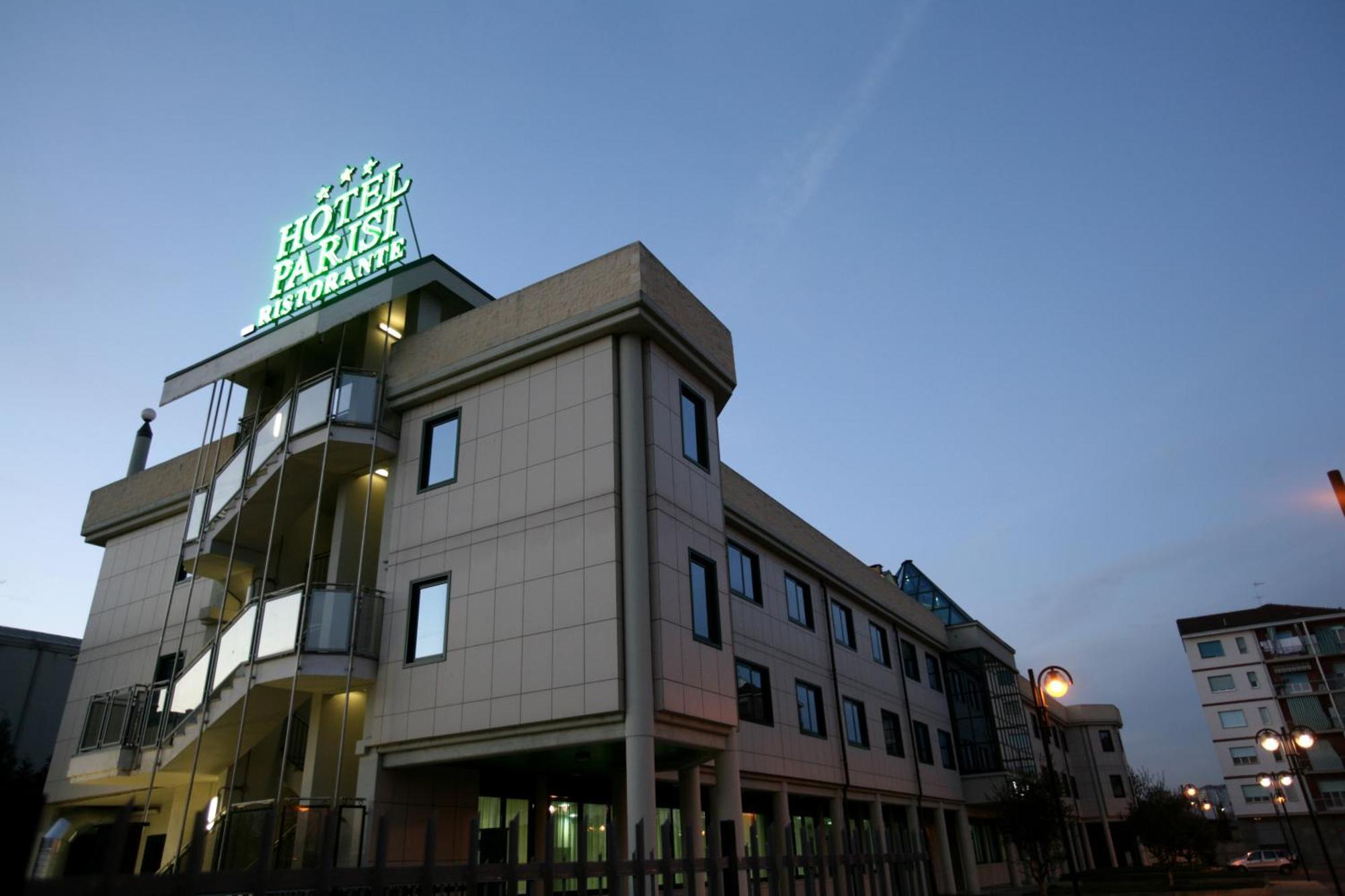 Hotel Parisi Nichelino Bagian luar foto