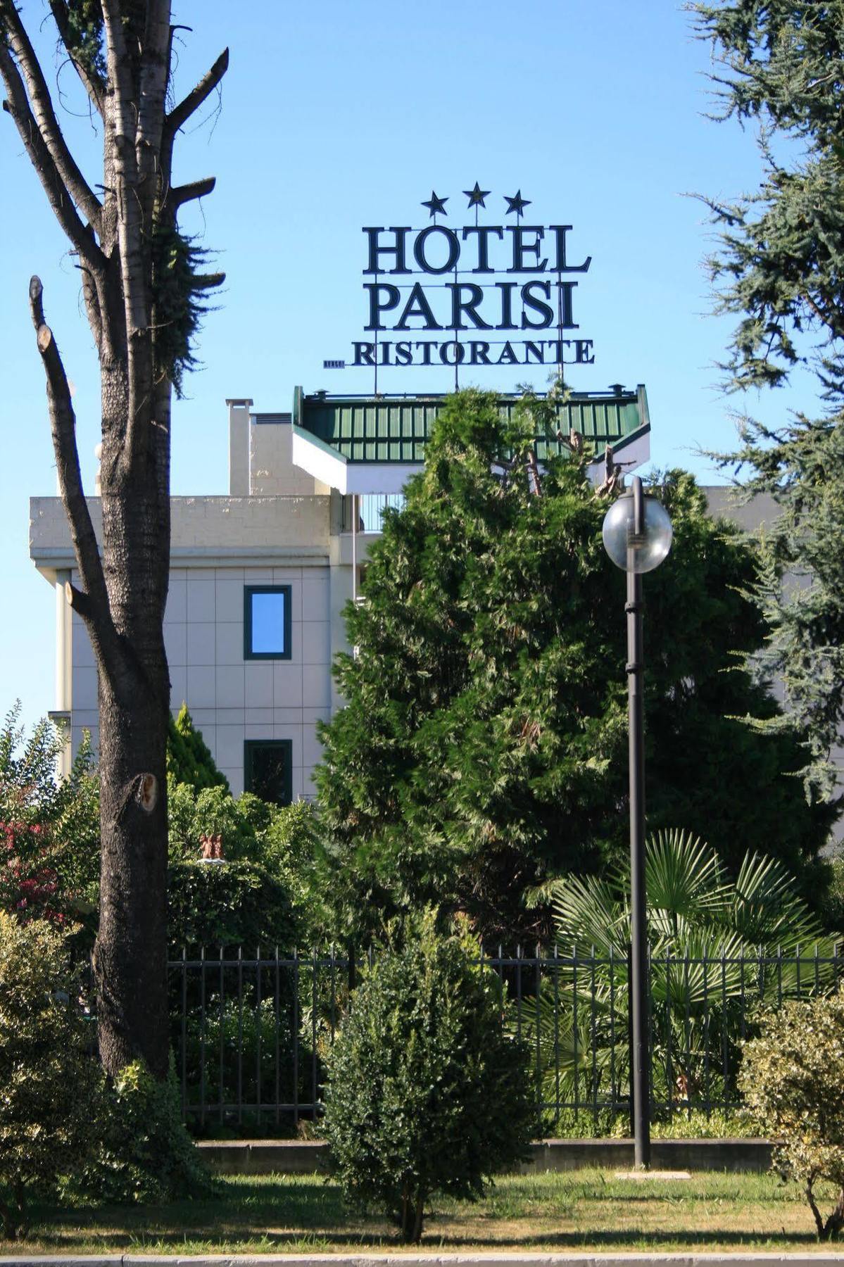 Hotel Parisi Nichelino Bagian luar foto